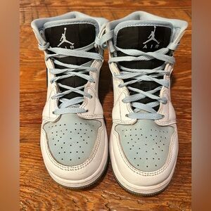 Air Jordan 1 Mid Kids Sneakers 4Y Blue White Youth Nike Basketball Shoes